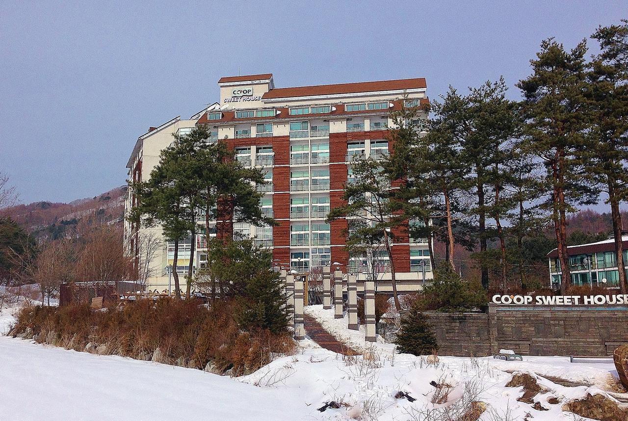 Coop Sweet House Pyeongchang Hotel Bagian luar foto